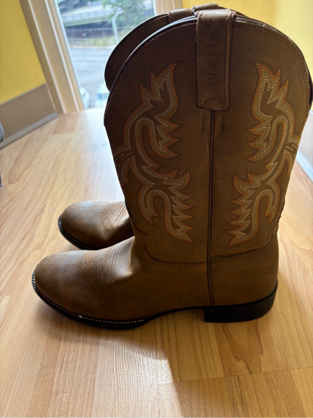 Justin Boots -Men’s Brown Western Cowboy Boots